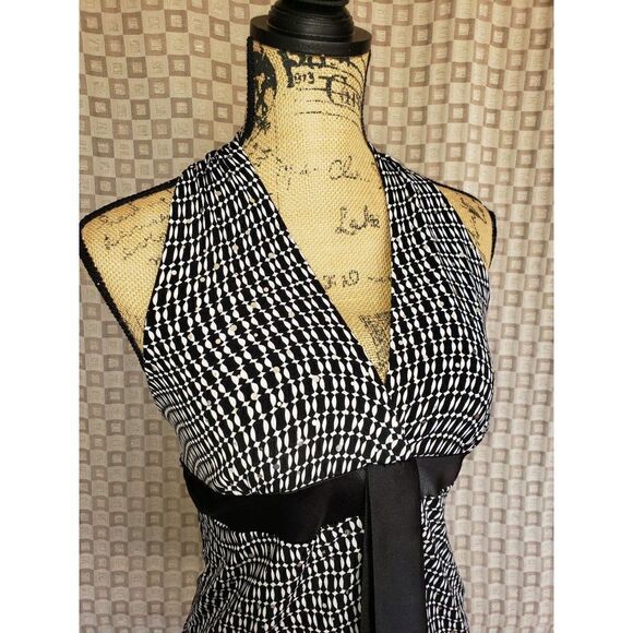 Women's Black and White Satin Halter Top Stretch Dressy Blouse Large - Picture 3 of 7